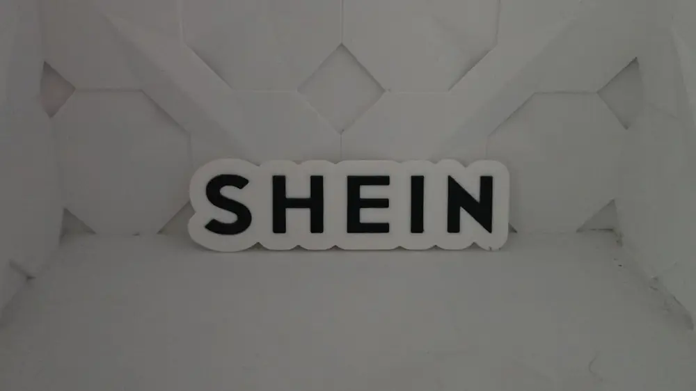 Shein Logo/Sign