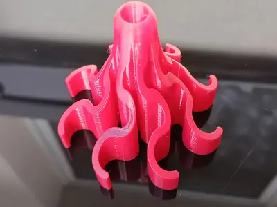 Universal bottle dryer