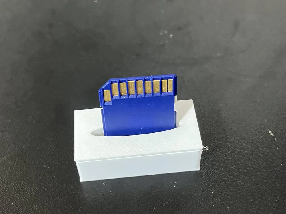 SD card holder