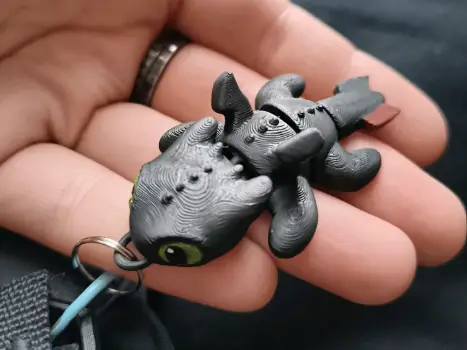 Toothless dragon keychain