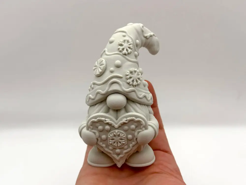 Candy Heart Gnome