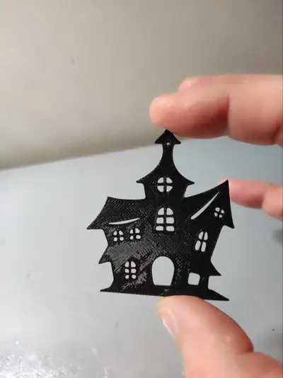 silueta casa terror