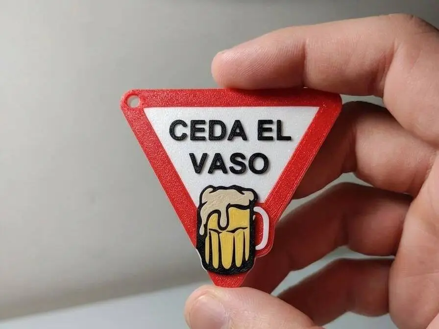 llavero ceda el vaso