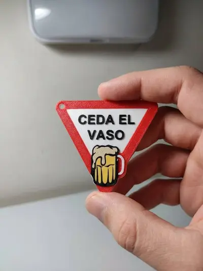 llavero ceda el vaso
