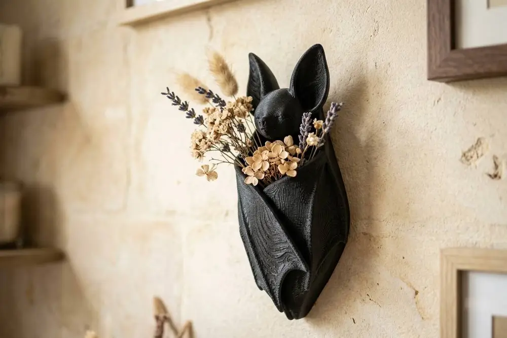 Bat Wall Vase – Gothic Hanging Flower Decor