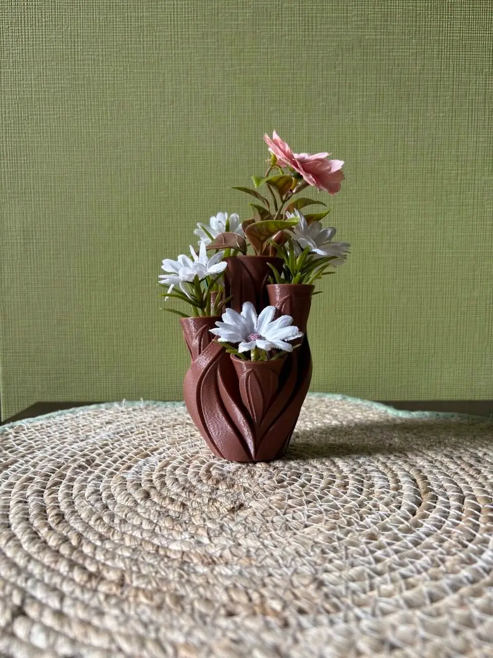 Multi-stem vase
