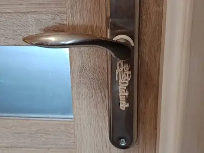 Small Do Not Disturb door hanger