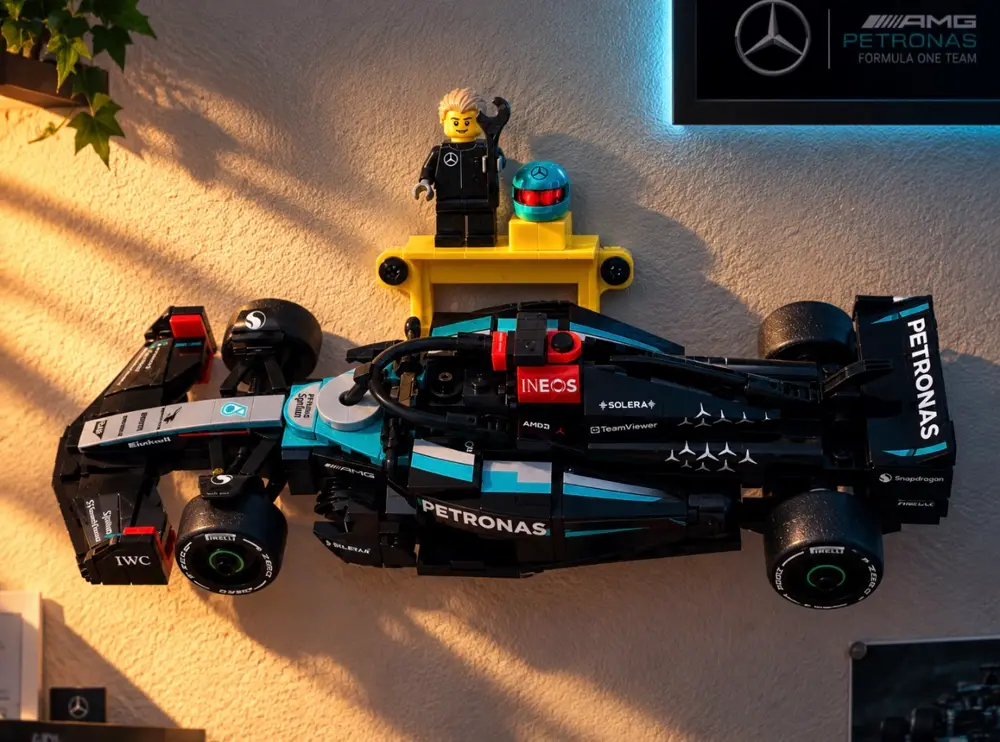 Lego Speed Champion F1 wall display