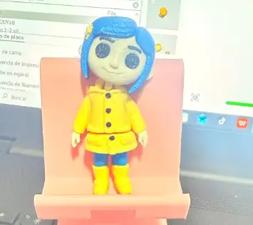 Flexi Coraline [Keychain]