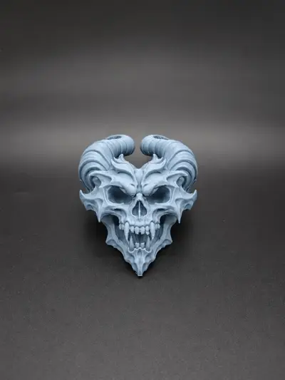 Skull of the Succubus - Dark Fantasy Display
