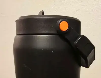 Pieza de Mango GeoJug