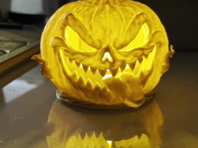 Halloween Funny Scary Pumpkin