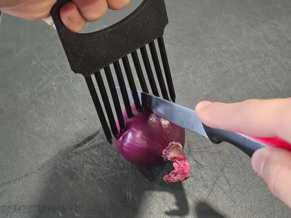 Food Slicer Assistant – Onion & Potato Cutting Guide
