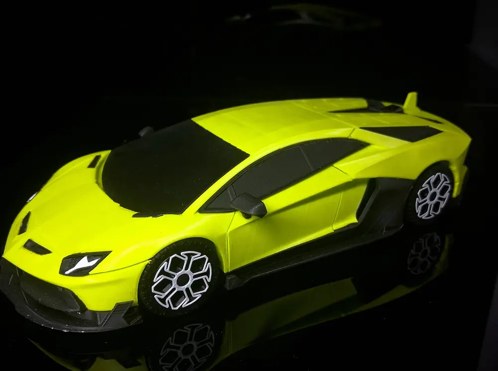 AVENTADOR SVJ 1/24 SCALE CAR MODEL