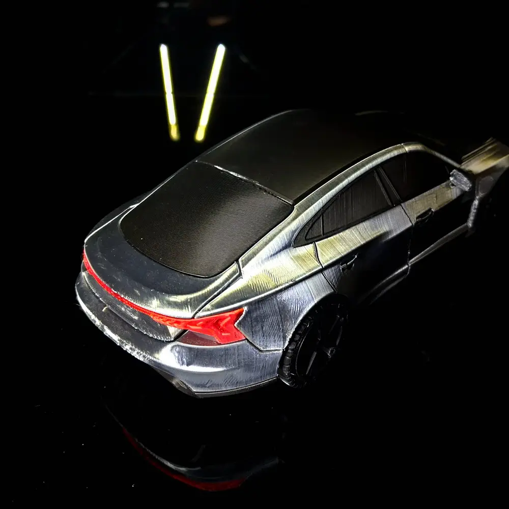 E TRON GT RS 1/24 SCALE CAR MODEL