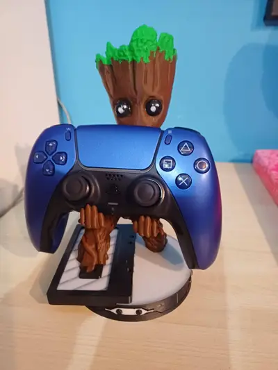 baby  groot porta joystick