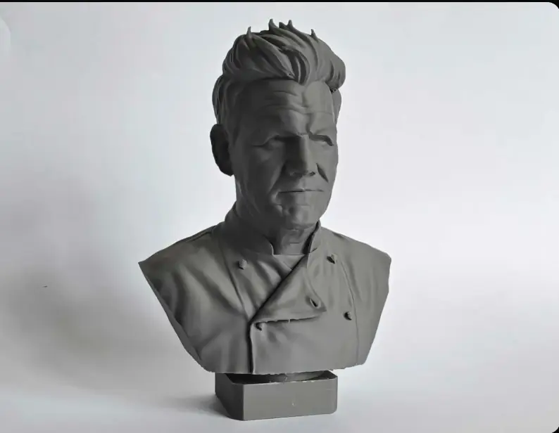 Busto / Estatua de Gordon Ramsay