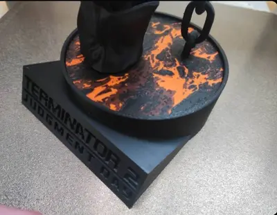 HueForge_Lave_Pour_Lampe_Terminator_2_De_BENZIN69