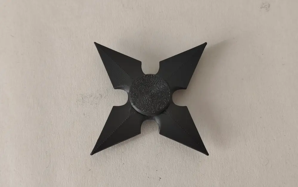 Spinner shuriken