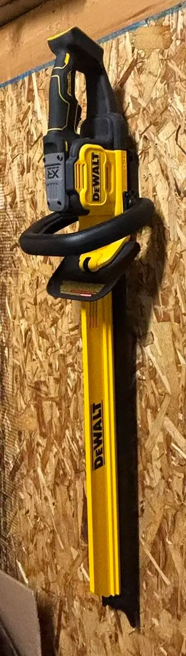 Dewalt DCHT826 Hedge Trimmer Wall Mount