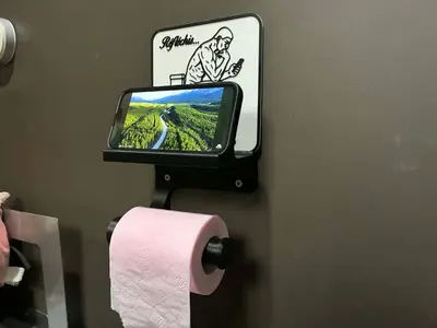 Smart Toilet Paper Holder – Integrated Phone Stand