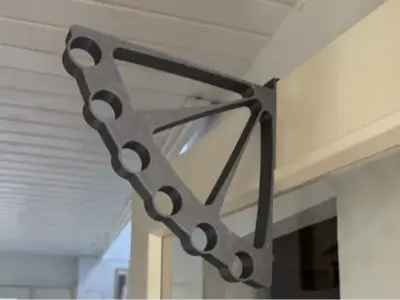 DoorSide – Reversible Over-Door Clothes Hanger Rack