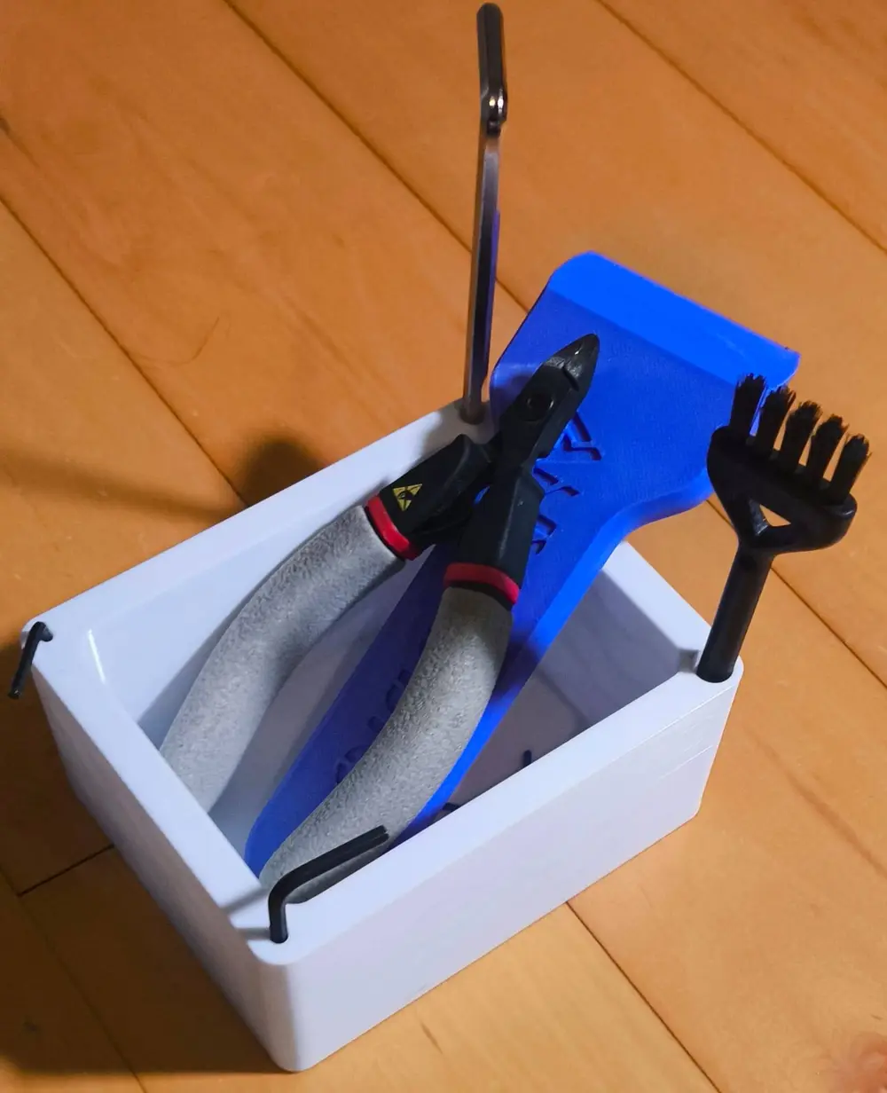 Kobra X Tool Organizer - Clean Your Desk in 5 Minutes! (Scraper + Pliers + Brush + Allen Keys Holde