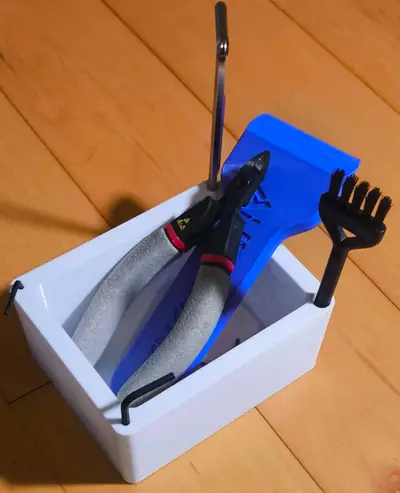 Kobra X Tool Organizer - Clean Your Desk in 5 Minutes! (Scraper + Pliers + Brush + Allen Keys Holde