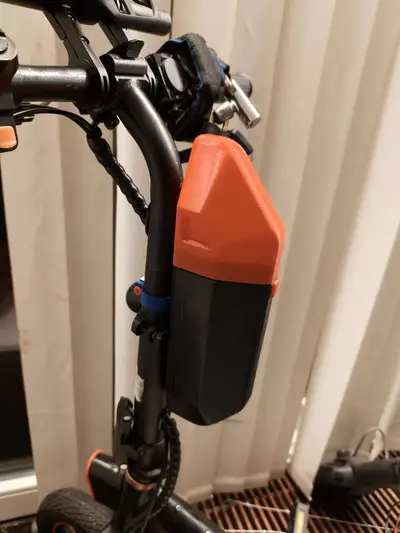 soporte modular multiusos para bicicleta y patinete / modular multipurpose bike and scooter mount