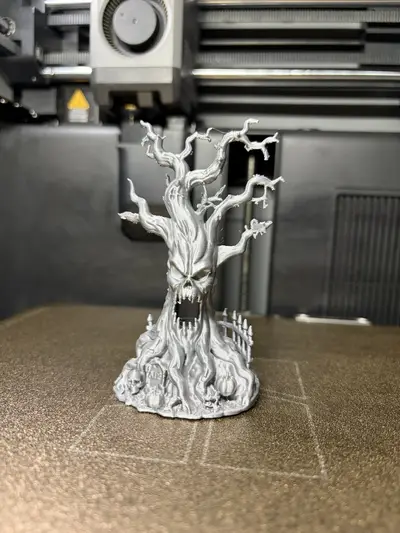 Haunted Tree of Souls – Spooky HalloweenDecoration