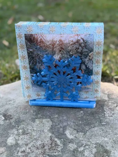 Winter Snowflake Napkin Holder – Elegant Seasonal Table Decor