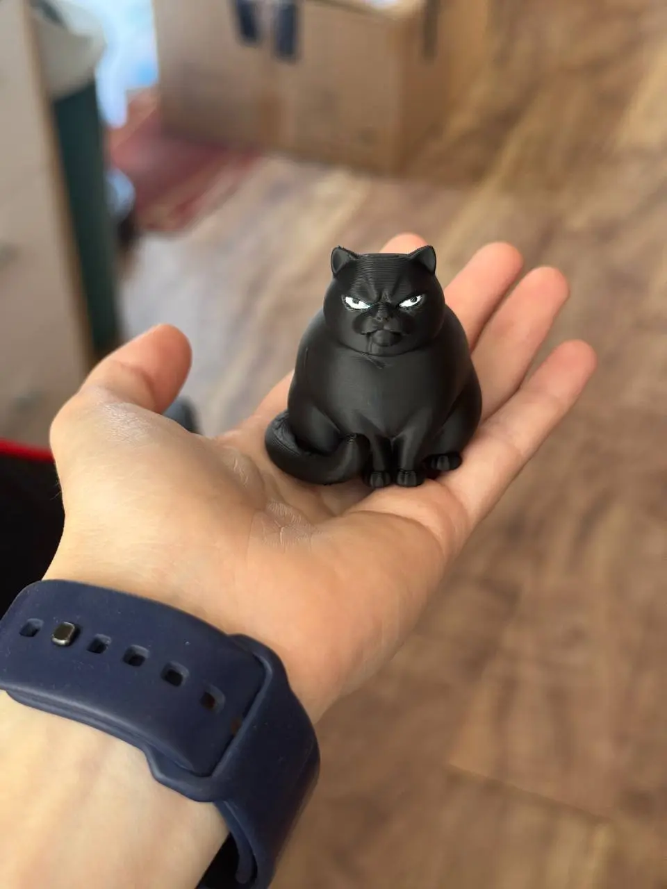 Disgruntled Fat Cat - Grumpy Chubby Cat Figurine (5cm)