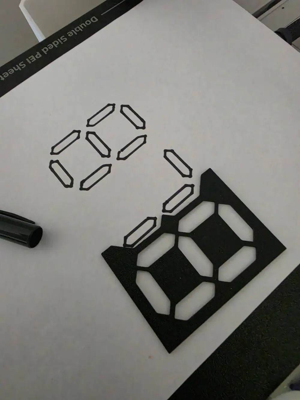 Type-Cast: The Alphanumeric Stencil 🎯