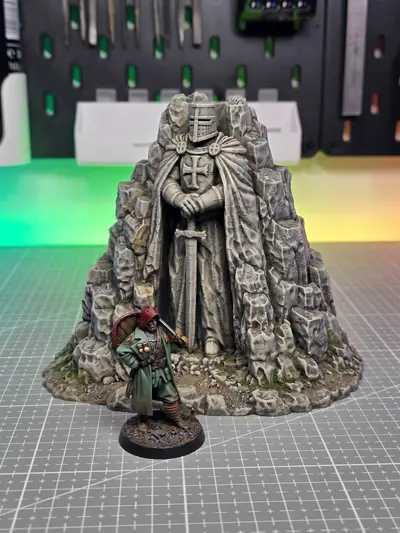 Knight Rock Sculpture - Grimdark Wargame Terrain